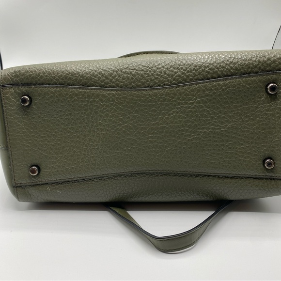 COACH Swagger 21 Carryall Top Handle Crossbody Bag Purse ARMY GREEN - Picture 4 of 7